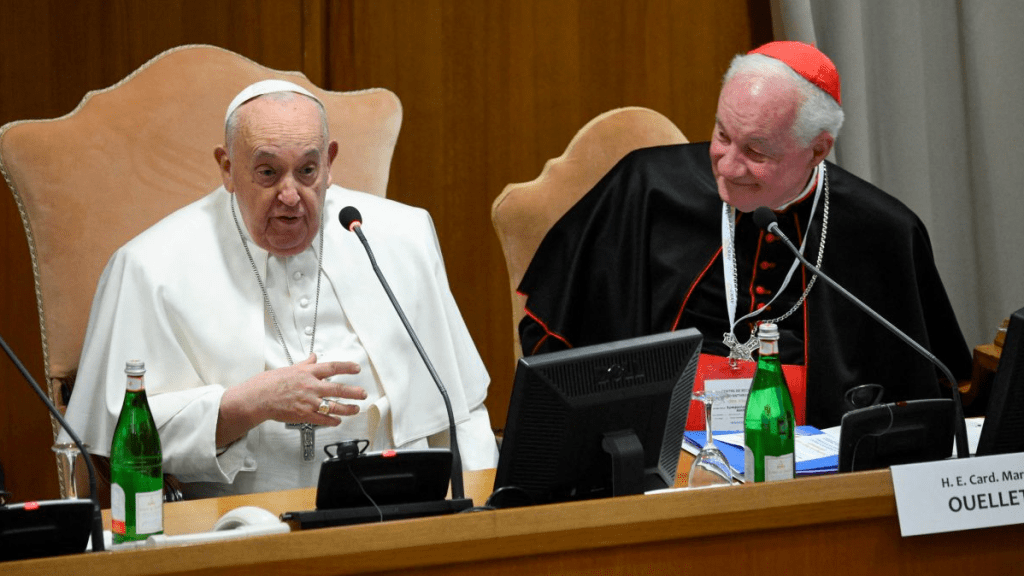 Papa Francisco durante conferência 1/3/2024 Divulgação via REUTERS