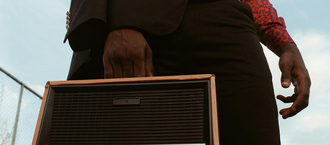 Ministério das Comunicações amplia em 275% concessões para rádios comunitárias