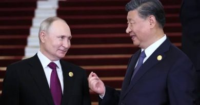 China e Rússia tentam recrutar funcionários federais demitidos por Trump, diz CNN