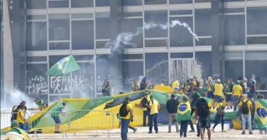 Anistia ao 8 de janeiro gera tensão entre Lula e base aliada