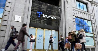 Espanha enfrenta apagão de internet e telefonia que afeta emergências e serviços públicos