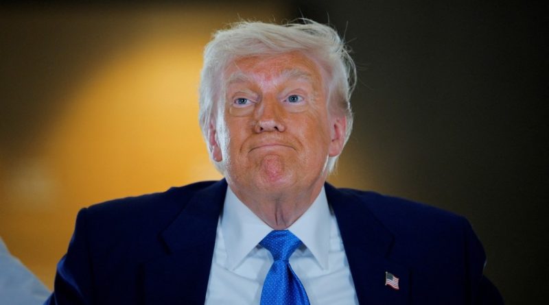 Justiça dos EUA barra tarifaço de Trump e impõe derrota à Casa Branca