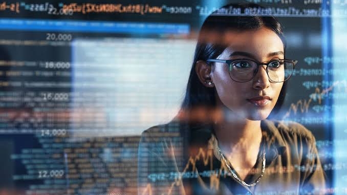 ‘Vibe Coding’: como a programação por linguagem natural impulsionada por IA está revolucionando o desenvolvimento