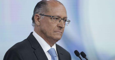 Alckmin e João Azevêdo: vice-presidente destaca gestão paraibana