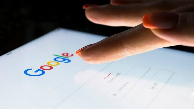 Google perde espaço para ChatGPT na nova era das buscas online