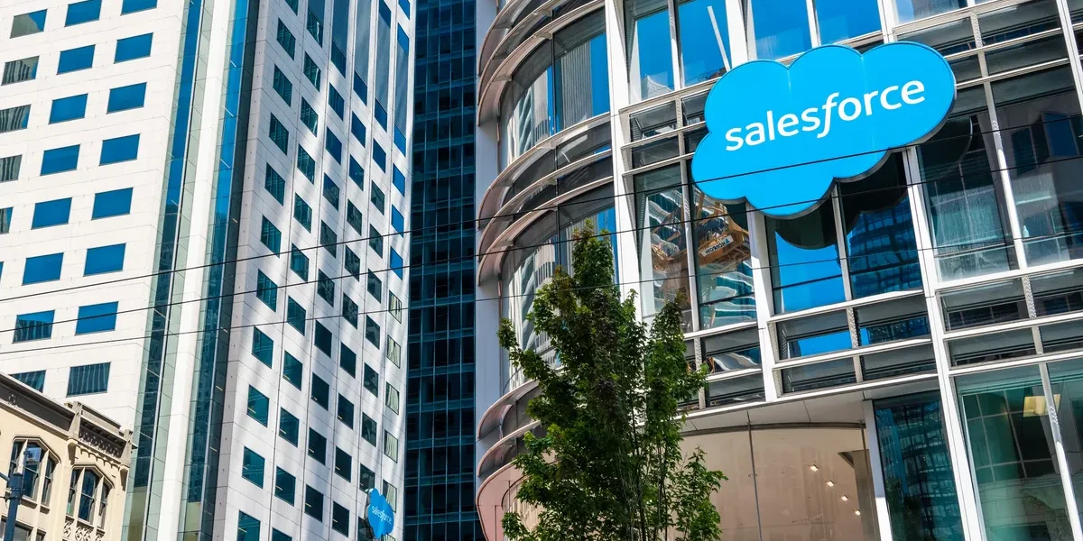 Hackers usam versão maliciosa de ferramenta Salesforce para roubo de dados