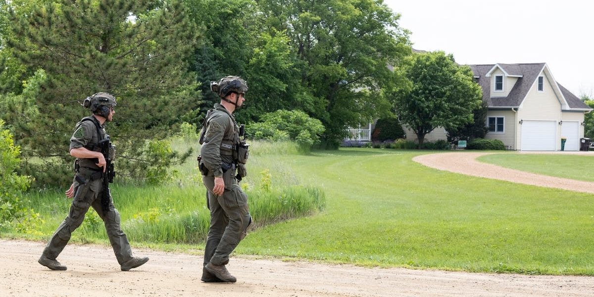 Caçada em Minnesota após Assassinato de Deputada e Ataque a Senador