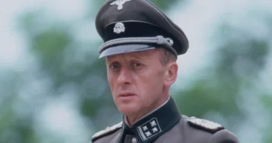 Morre Kenneth Colley, o Almirante Piett de ‘Star Wars’ e Jesus de ‘A Vida de Brian’, aos 87 Anos Morre Kenneth Colley, o Almirante Piett de ‘Star Wars’ e Jesus de ‘A Vida de Brian’, aos 87 Anos
