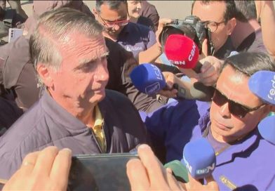 Bolsonaro nega risco de fuga do Brasil e diz que dinheiro em espécie apreendido foi declarado: ‘Objetivo é suprema humilhação’
