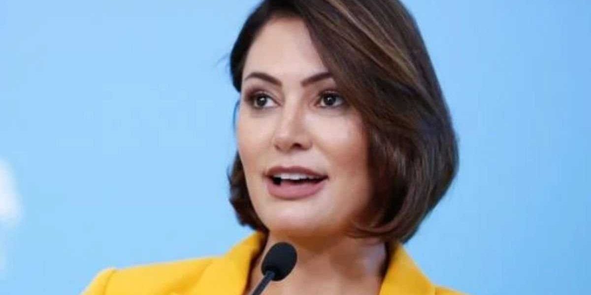 Michelle Bolsonaro não consegue remover vídeo que a acusa de “ex-garota de programa”