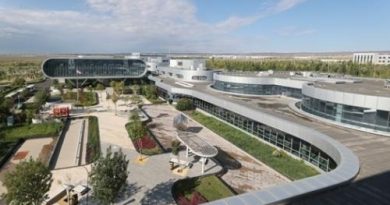 De Campos de Petróleo a Campos de GPUs: Xinjiang Impulsiona o Desenvolvimento da IA na China De Campos de Petróleo a Campos de GPUs: Xinjiang Impulsiona o Desenvolvimento da IA na China