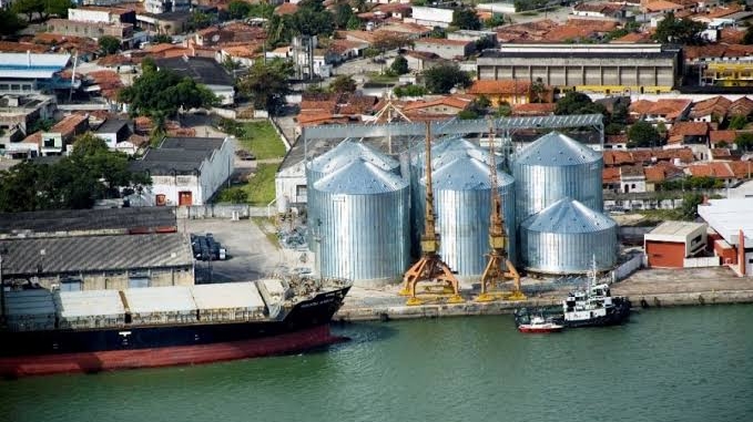 Cabedelo Perde R$ 100 Milhões em Impostos e Lança Ofensiva pelo Retorno da Petrobras