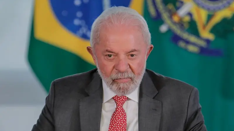 New York Times exalta Lula como “estadista do século” por resposta firme a Trump