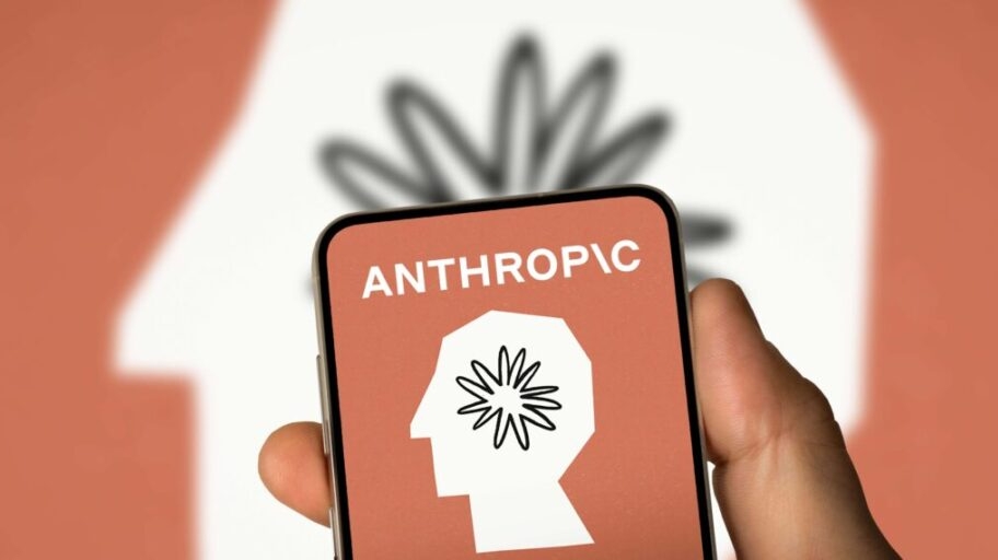 Ameaça sem precedentes: Hacker usa IA da Anthropic para operar ataque em larga escala como ‘uma equipe inteira’