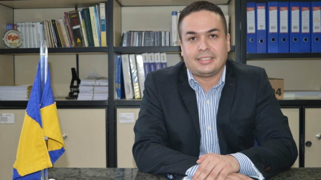 Rompimento com Lula Causa Primeira Baixa na Paraíba: Diretor dos Correios Pede Exoneração