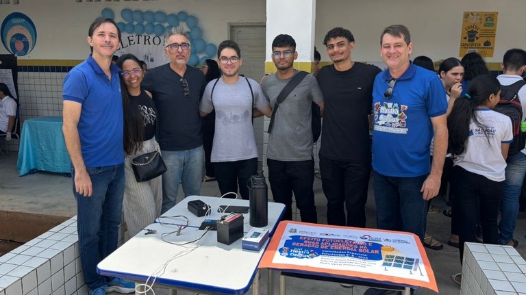 Professor da Paraíba Transforma Kits de Robótica em Pesquisa de Mestrado em Física