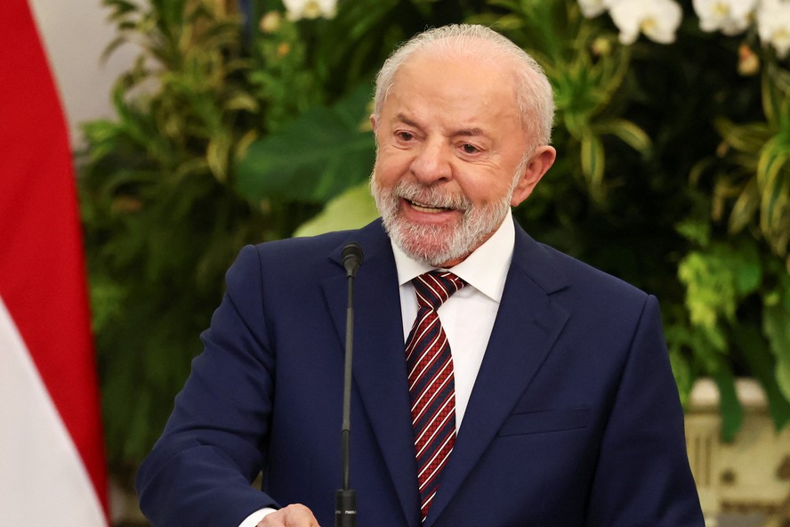 Lula diz que “andar de cabeça erguida é mais importante que prêmio Nobel” e critica ONU e guerras atuais