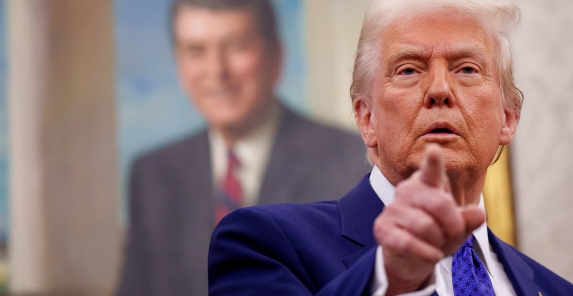 Ataques de drones, mudança de regime: quais operações a CIA pode realizar na Venezuela?