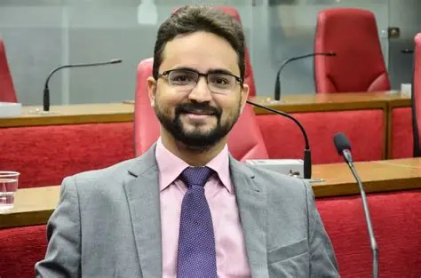 Base governista da Paraíba enfrenta tensão interna com críticas de Tibério Limeira a Gervásio Maia