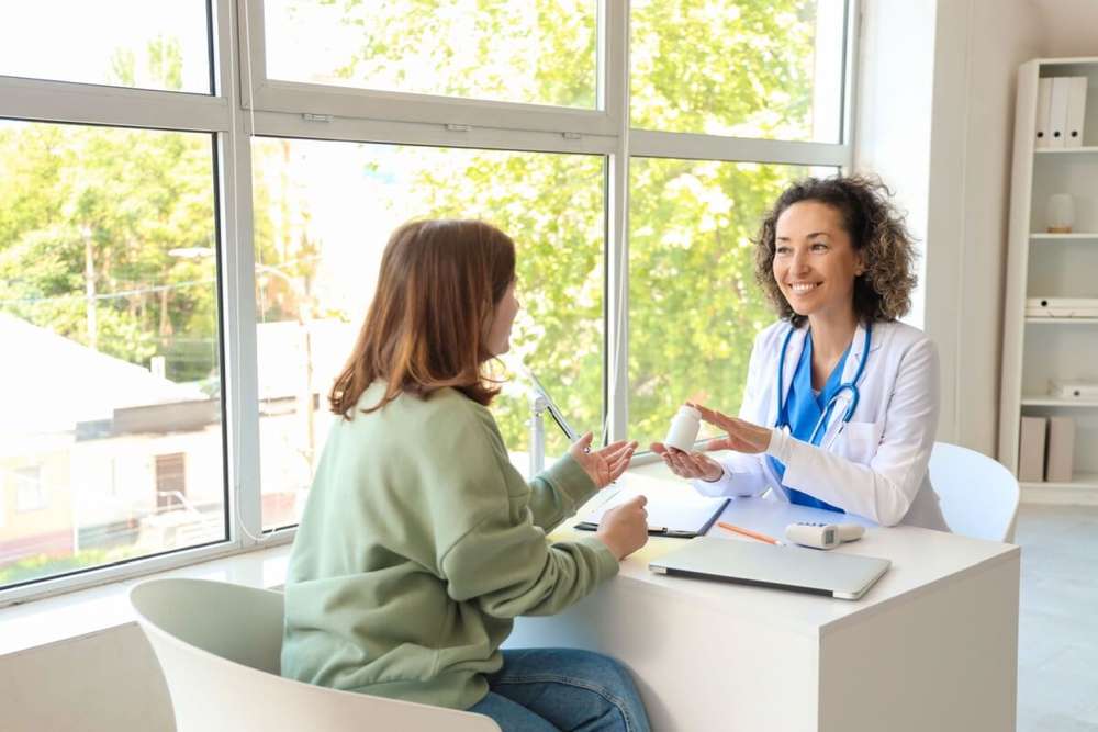 5 sintomas que podem indicar falta de ferro e vitamina D no organismo