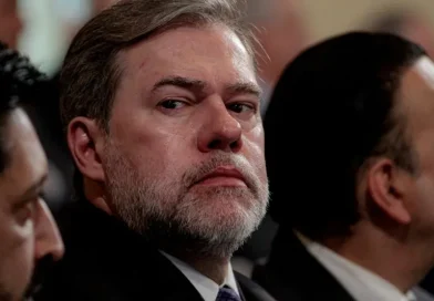 Escândalo Banco Master: Toffoli e diretor do BC no epicentro da crise Escândalo Banco Master: Toffoli e diretor do BC no epicentro da crise