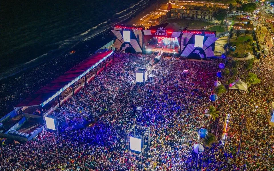 João Pessoa ‘bombando’: Festa religiosa atrai 500 mil e vira recorde