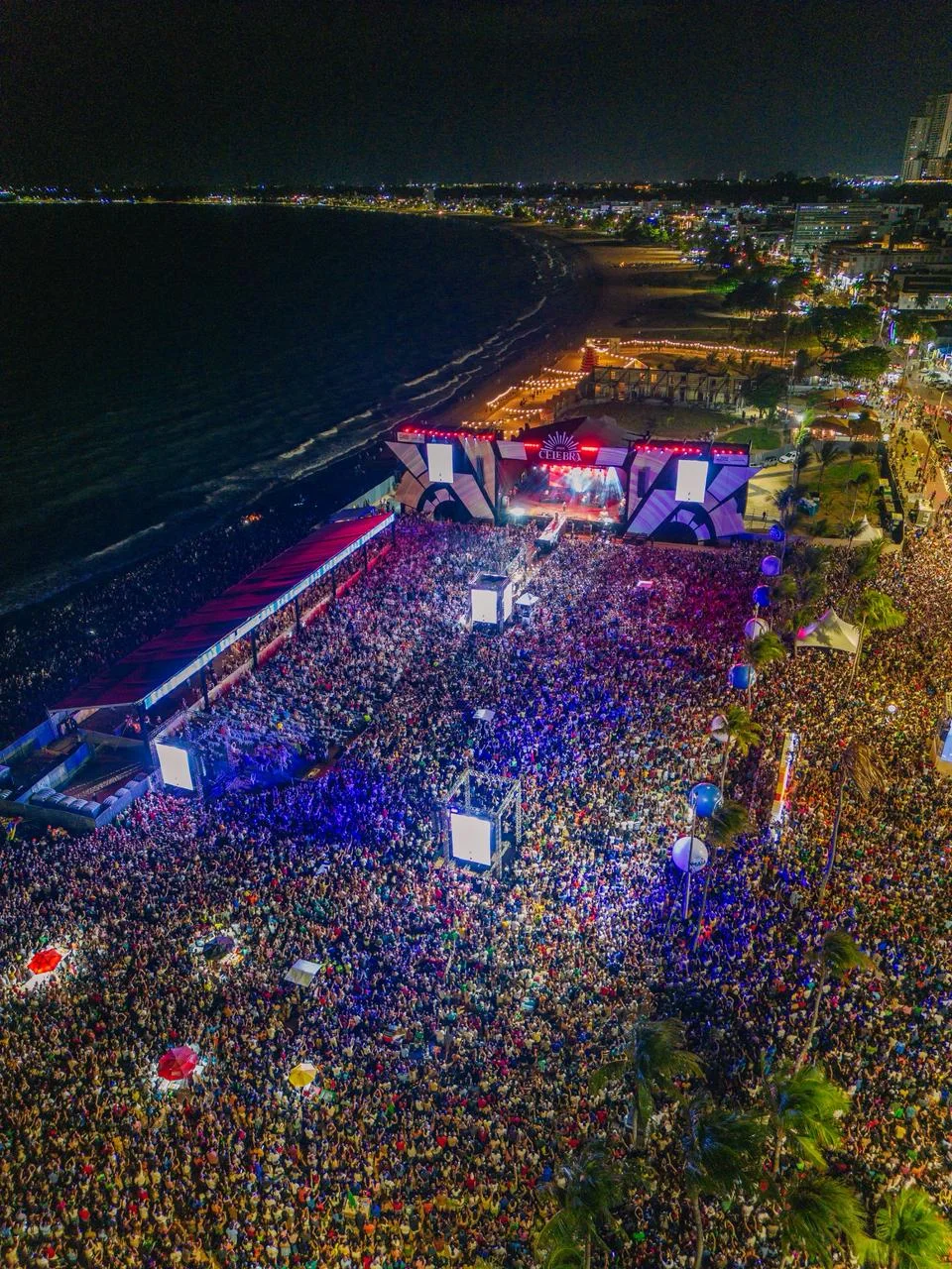 João Pessoa ‘bombando’: Festa religiosa atrai 500 mil e vira recorde