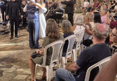 Viva o Centro com Música promove tributo a Frank Sinatra no Centro Cultural São Francisco Viva o Centro com Música promove tributo a Frank Sinatra no Centro Cultural São Francisco