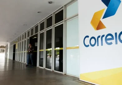 Correios no vermelho: plano drástico fecha agências e demite milhares