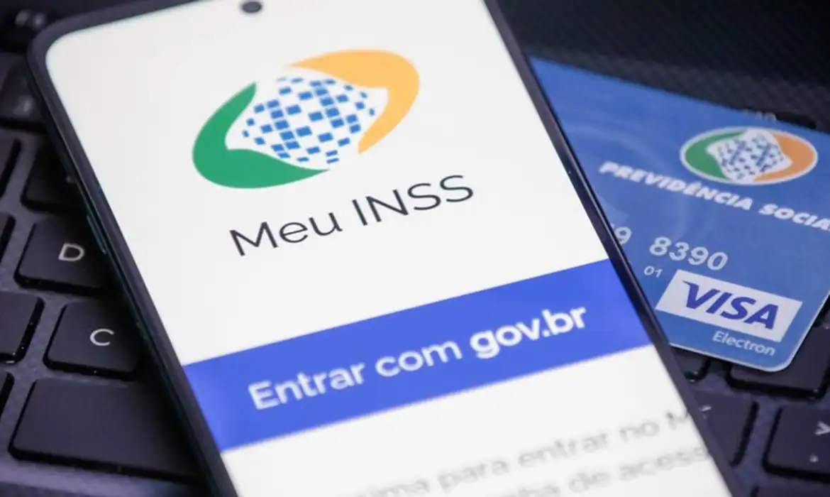 Fake news sobre INSS causa pânico? Entenda o que muda (e o que fica igual)