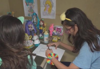 Gêmeas de Campina Grande trocam papel pelo 3D e conquistam a web Gêmeas de Campina Grande trocam papel pelo 3D e conquistam a web