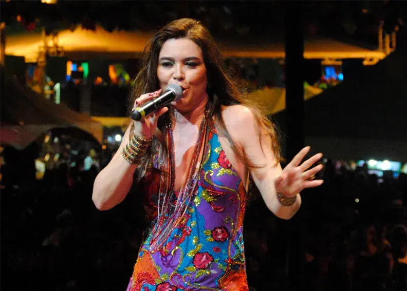 Bloco Imprensados 2026: API confirma Renata Arruda e Orquestra de Frevo no Centro Histórico