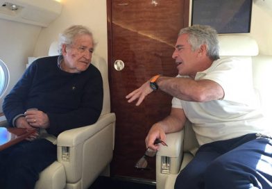 Chomsky e Epstein: Esposa Confessa ‘Erro Grave’ e Pede Desculpas