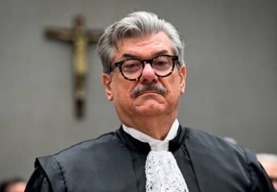 Denúncia de Assédio Sacode o STJ: Ministro Buzzi é Afastado