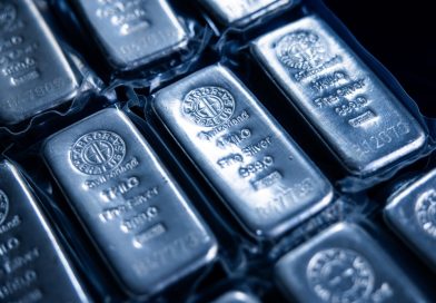 Ouro e Prata Despencam: Especuladores Chineses Puxaram o Tapete?