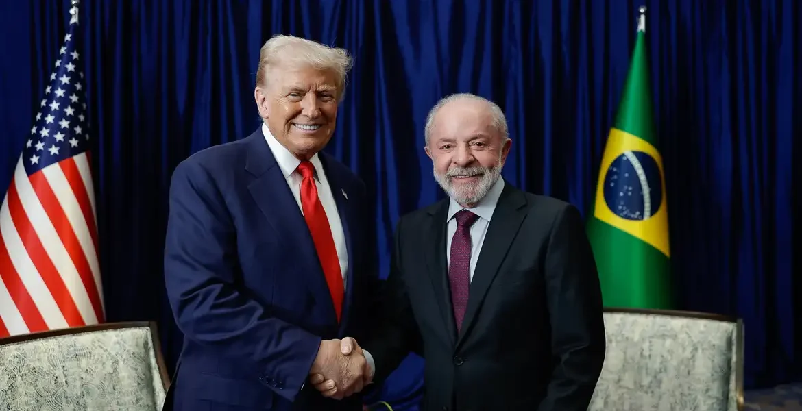 Trump elogia Lula; assessor com histórico controverso define política para o Brasil