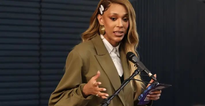 Abaixo-assinado pede fim da presidência de Erika Hilton na Comissão da Mulher