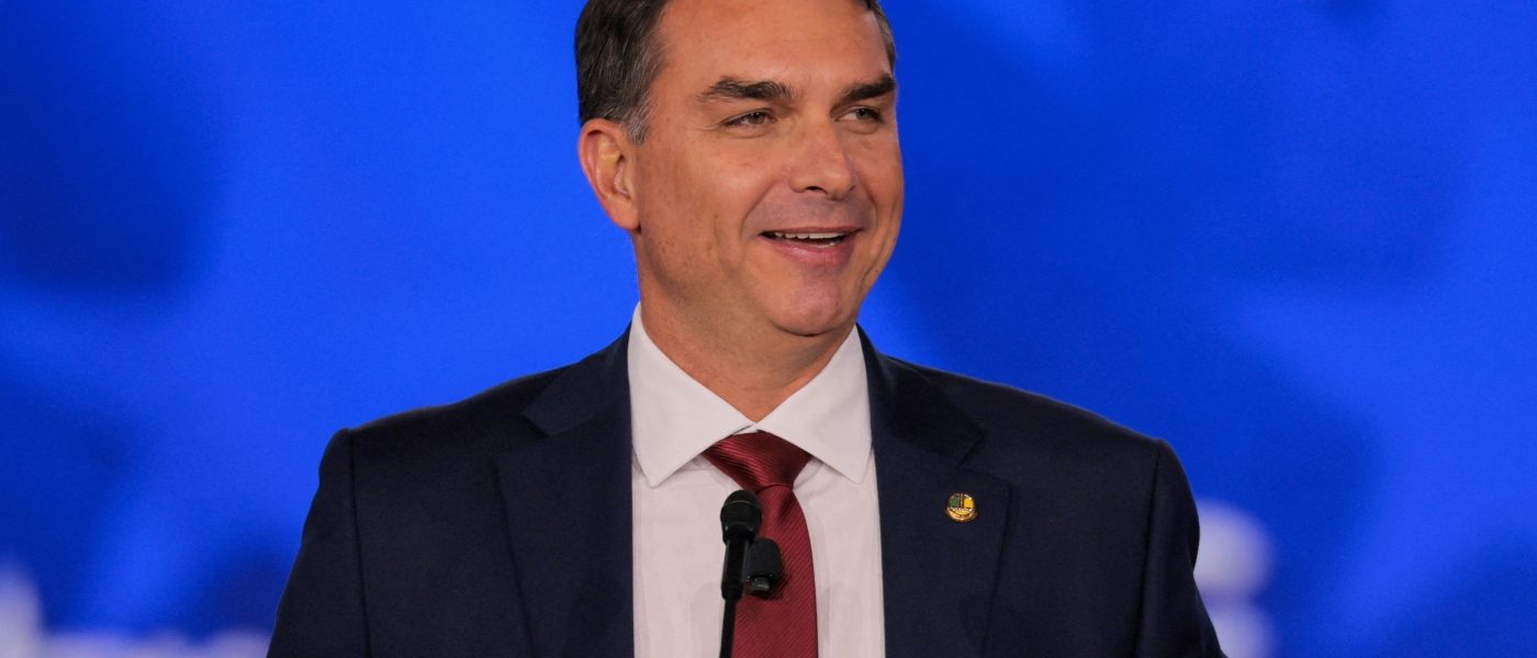 EUA consideram taxar CV e PCC como terroristas sob pressão de Bolsonaro