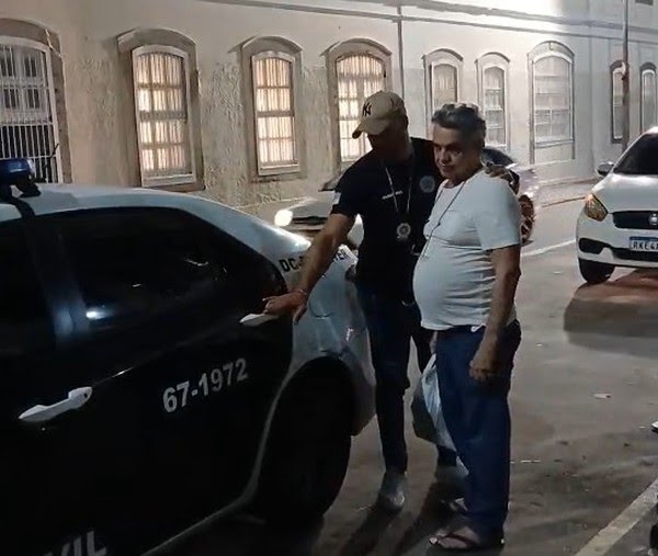 Ator José Dumont é preso e sentença detalha abuso de menor e pedido de ‘segredinho’