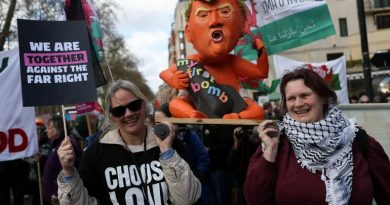 Londres: Centenas de Milhares Marcham Contra a Extrema-Direita