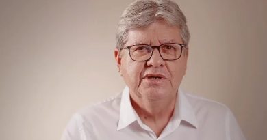 João Azevêdo lança pré-candidatura ao Senado e alinha discurso