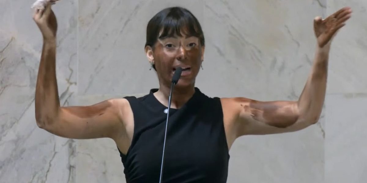 MP avalia foro para investigar deputada por ‘blackface’