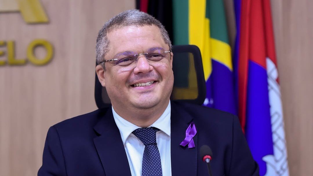 Prefeito de Cabedelo afastado; investigação apura R$ 270 milhões em fraudes