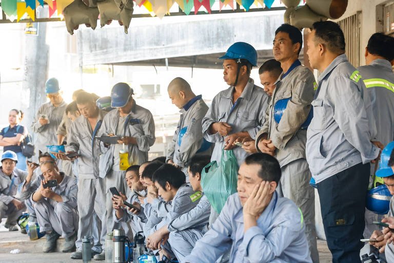 Avanço industrial traz mais de mil trabalhadores chineses ao mês para o Brasil