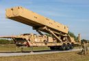 EUA avaliam estreia do míssil hipersônico Dark Eagle em operações contra o Irã
